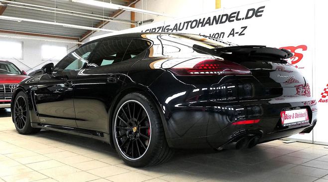 Porsche Panamera 4 GTS 970 - Sport Chrono Paket Plus noir de 2016