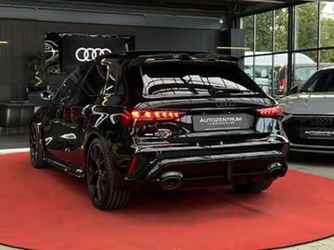 Audi RS3 2.5 TFSI quattro Matrix LED 360� Pano AC noir de 2026