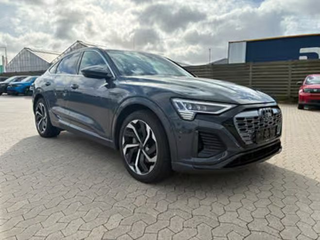 Audi Q8 Sportback 50 e-tron quattro S line gris de 2025