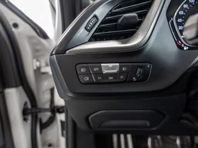 BMW Serie 1 118i M Sport blanc de 2021