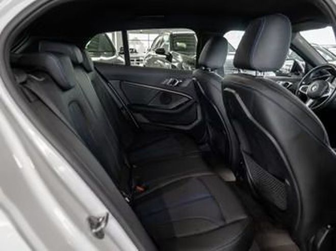 BMW Serie 1 118i M Sport blanc de 2021