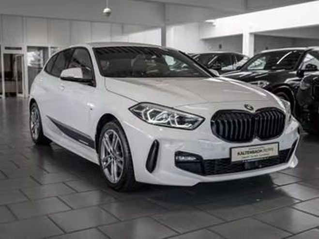 BMW Serie 1 118i M Sport blanc de 2021
