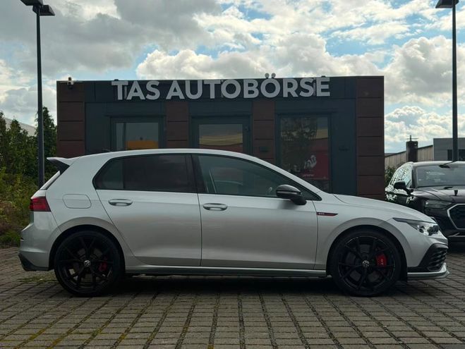 Volkswagen Golf VIII GTI argent de 2022