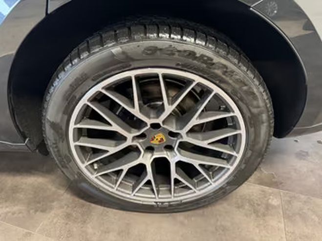 Porsche Macan  gris de 2022