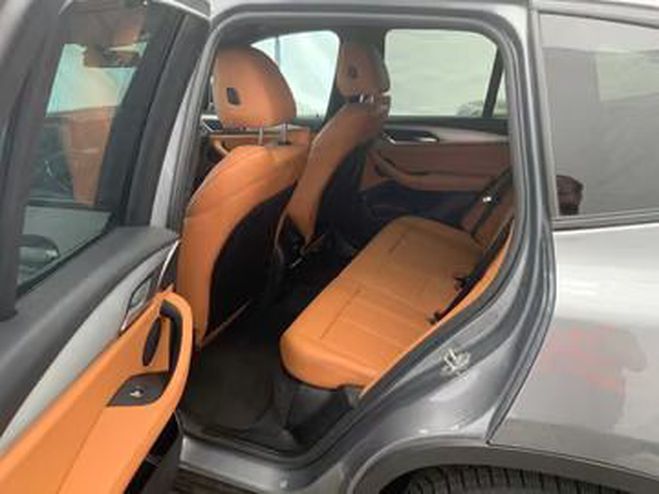 BMW X3 xDrive30e gris de 2022