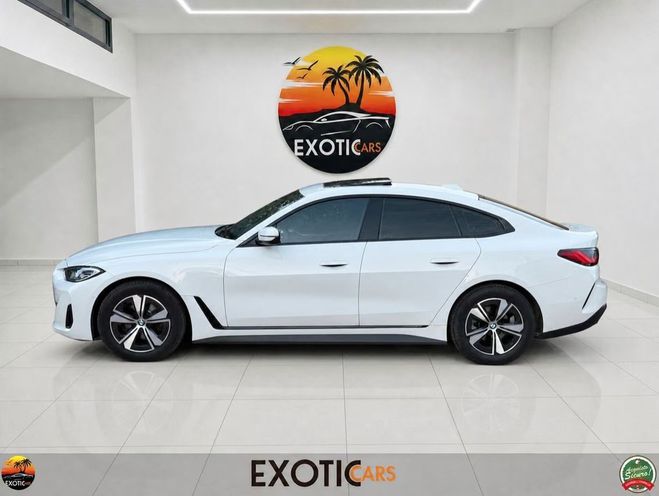 BMW Serie 4 xDrive MHEV blanc de 2022