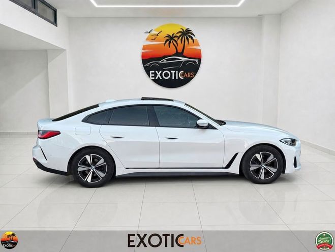 BMW Serie 4 xDrive MHEV blanc de 2022