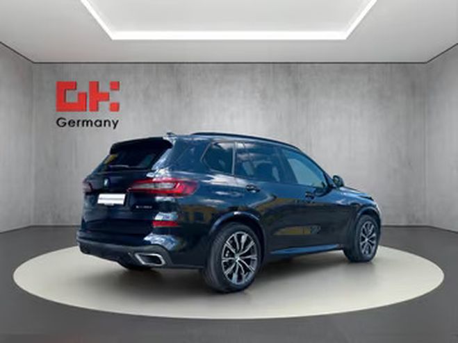 BMW X5 xDrive45e M Sport noir de 2021