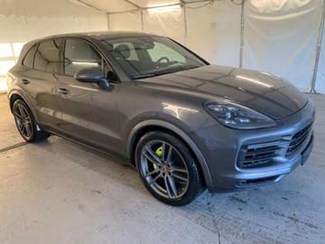 Porsche Cayenne E-Hybrid gris de 2021