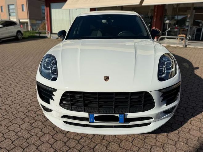 Porsche Macan 2.0 blanc de 2018