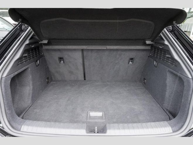 Audi A3 30 TFSI Advanced S tronic noir de 2023
