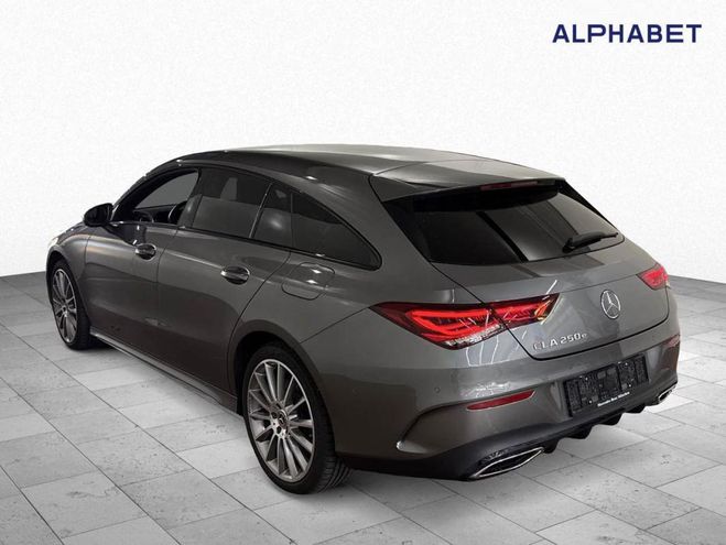 Mercedes Classe CLA Benz 250 e Shooting Brake AMG Line gris de 2023
