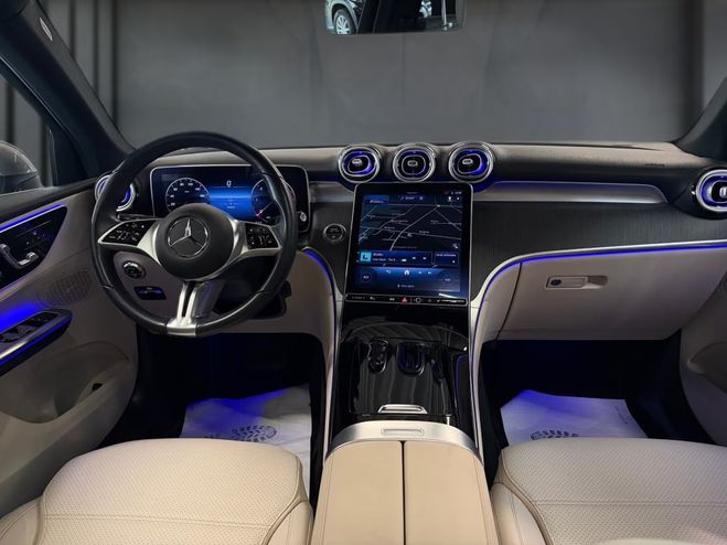 Mercedes GLC Benz 220 d 4MATIC argent de 2023