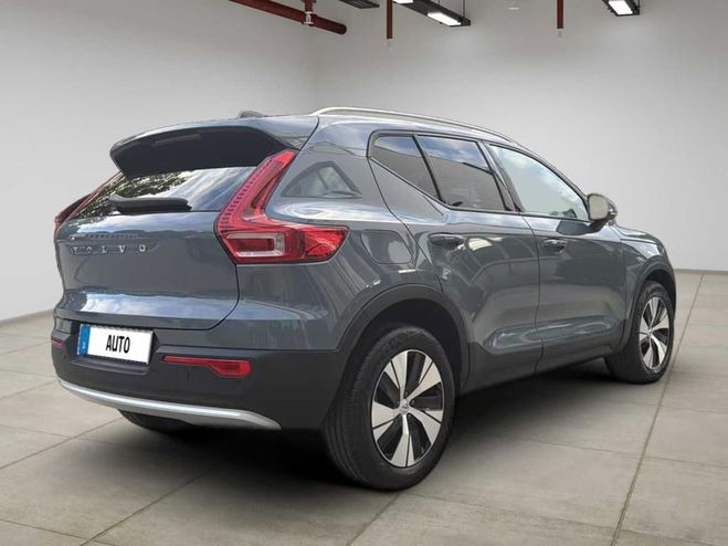 Volvo XC40 B3 gris de 2023