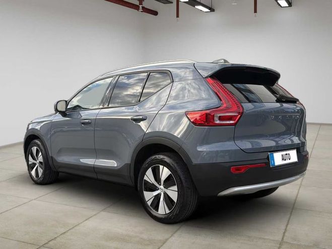 Volvo XC40 B3 gris de 2023