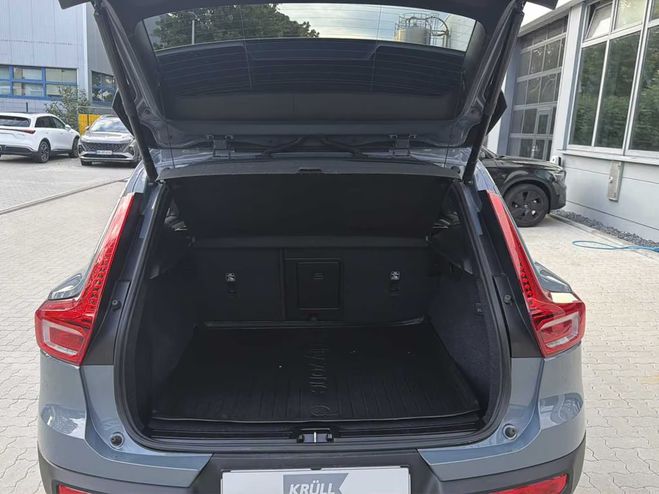 Volvo XC40 B3 gris de 2023