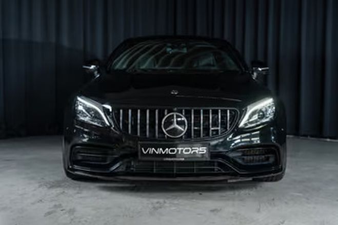 Mercedes Classe C S Performance noir de 2020