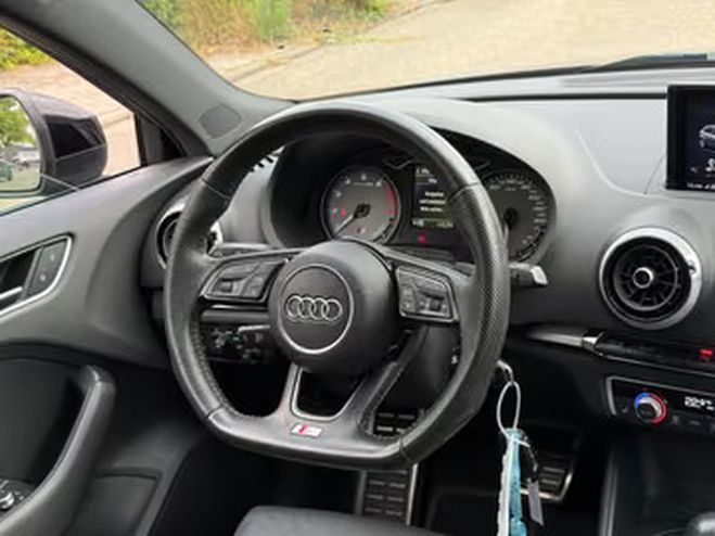 Audi S3 2.0 TFSI quattro S tronic gris de 2020