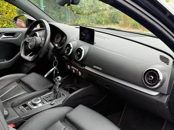 Audi S3 2.0 TFSI quattro S tronic gris de 2020
