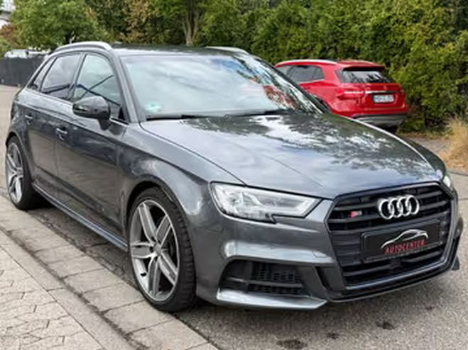 Audi S3 2.0 TFSI quattro S tronic gris de 2020