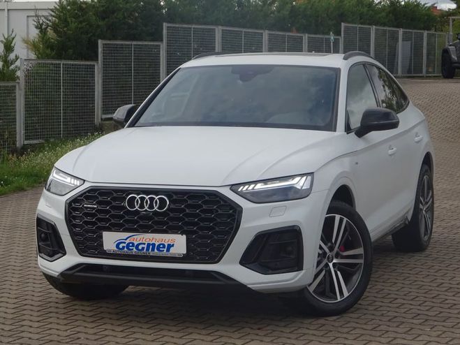 Audi Q5 40 TDI quattro S line blanc de 2024