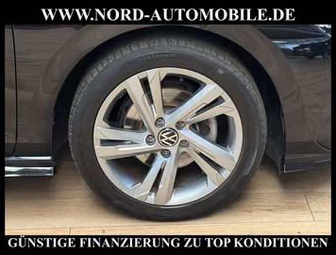 Volkswagen Golf 1.5 eTSI R-Line DSG noir de 2023