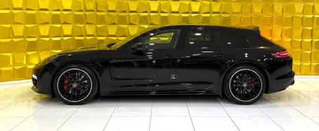 Porsche Panamera GTS Sport Turismo noir de 2019
