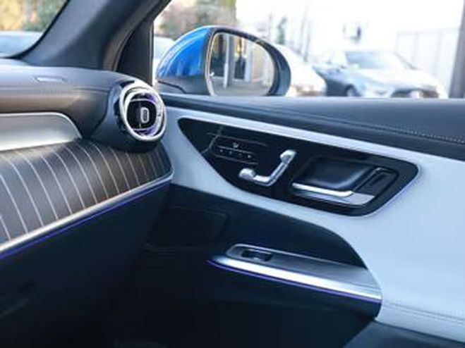 Mercedes GLC 200 d 4MATIC AMG Line Edition bleu de 2026