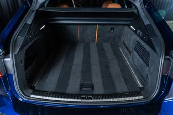 Audi RS6 4.0 TFSI bleu de 2021