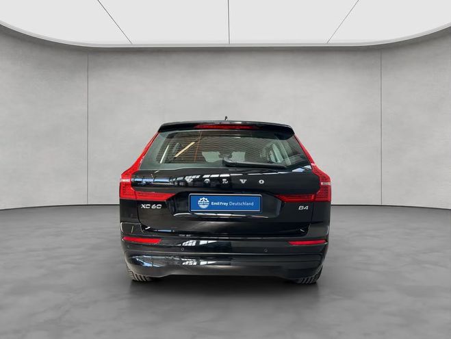 Volvo XC60 B4 Core Automatique - Google Maps LED Ca noir de 2023