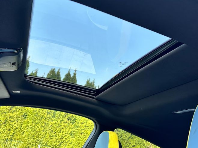 BMW M4 Competition xDrive - Pack Carbone EU Ver jaune de 2021