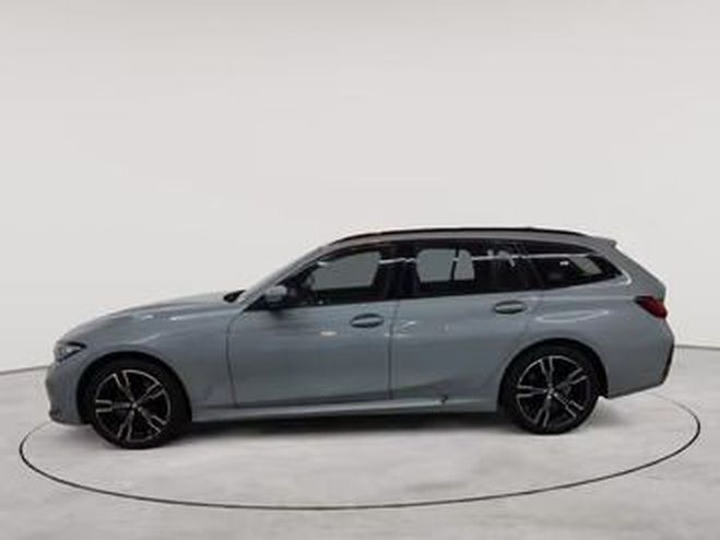 BMW Serie 3 M Sport gris de 2023