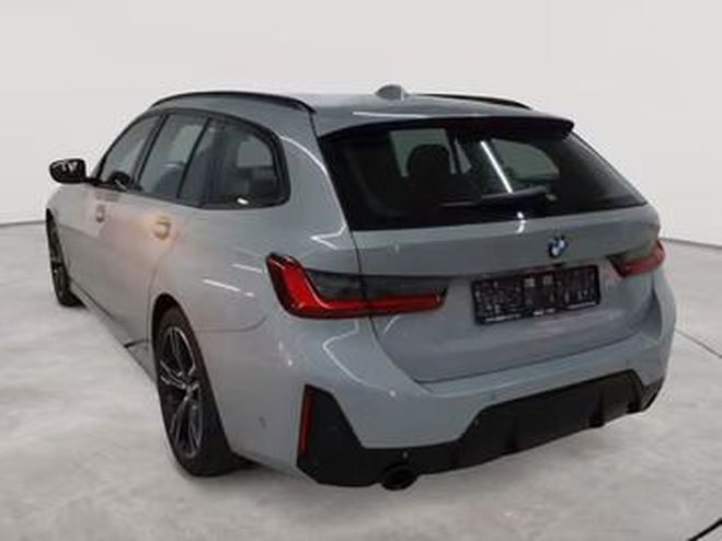 BMW Serie 3 M Sport gris de 2023