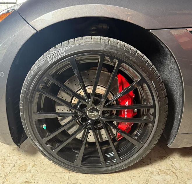 Maserati Gran Turismo Modena 3.0 V6 361 kW - AWD Automatique S argent de 2023
