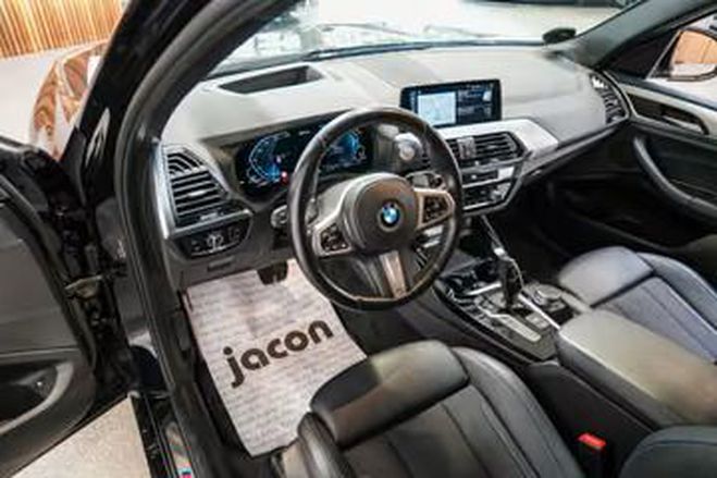 BMW X3 xDrive30e M Sport noir de 2021