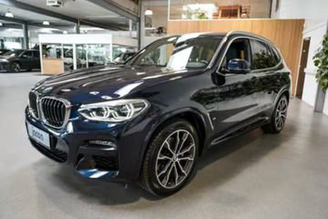 BMW X3 xDrive30e M Sport noir de 2021