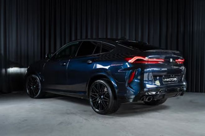 BMW X6 M Competition bleu de 2022