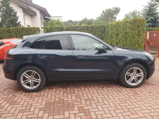 Porsche Macan  bleu de 2017
