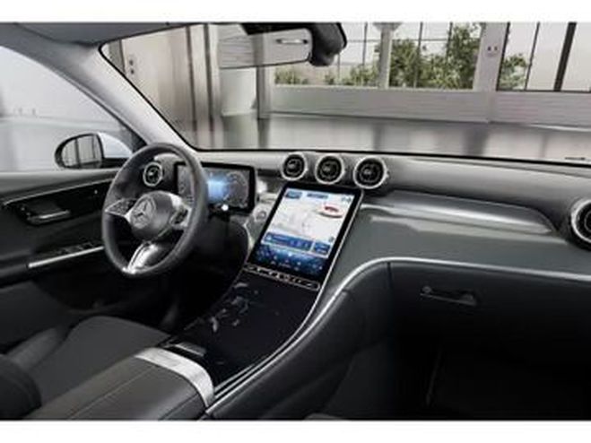 Mercedes GLC 200 4MATIC Avantgarde blanc de 2024