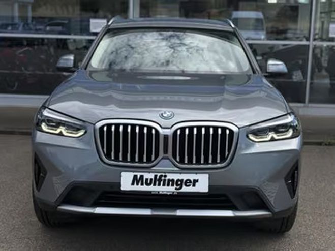 BMW X3 xDrive30e gris de 2022