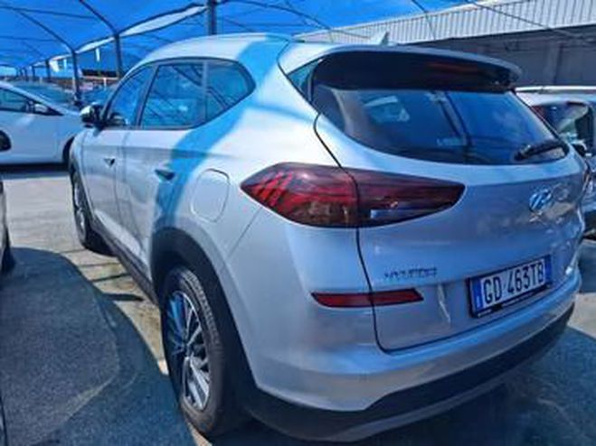 Hyundai Tucson II 1.6 CRDi 48V Excellence gris de 2021