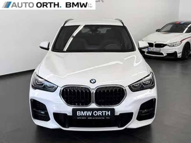 BMW X1 xDrive20i M Sport blanc de 2020
