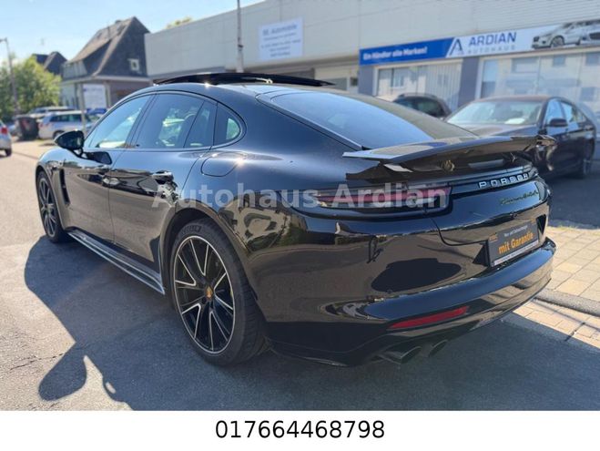 Porsche Panamera Turbo S E-Hybrid noir de 2018