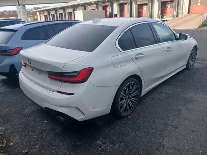 BMW Serie 3 i Limousine M Sport - Pack blanc de 2022