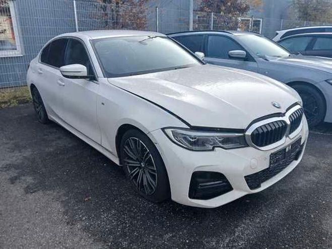 BMW Serie 3 i Limousine M Sport - Pack blanc de 2022