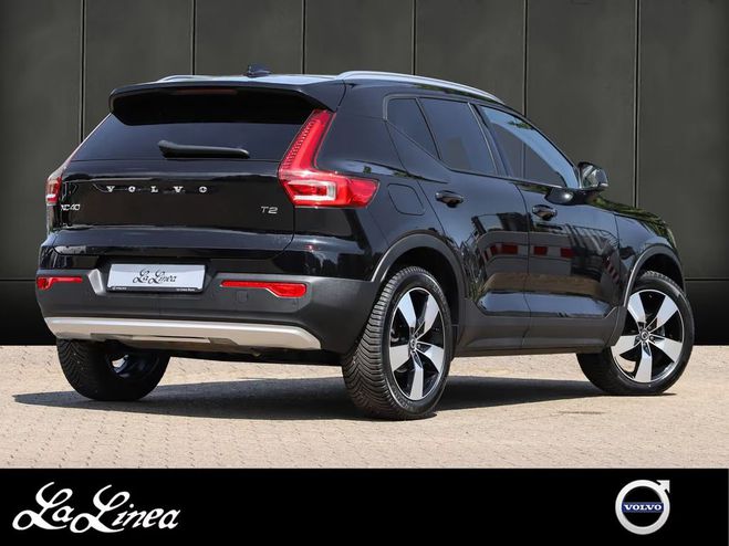 Volvo XC40 T2 Momentum Pro noir de 2021