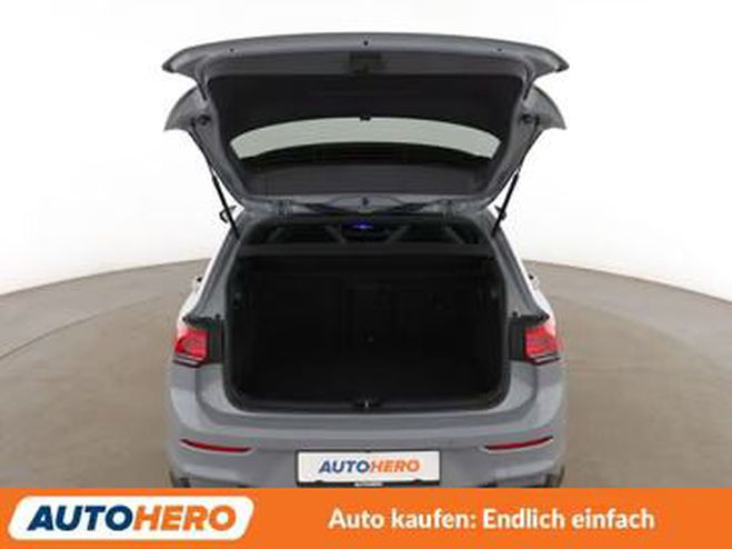 Volkswagen Golf VIII 1.5 TSI ACT R-Line gris de 2020