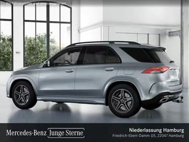 Mercedes GLE de AMG Advanced+ gris de 2026