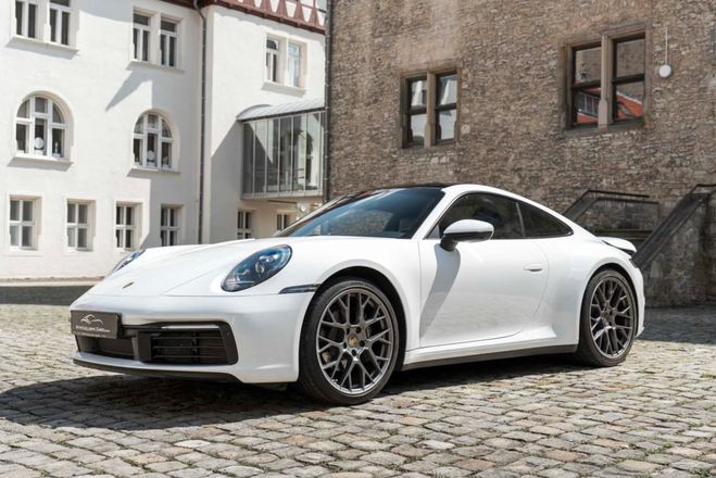 Porsche 911 Carrera 992 - Sport Chrono PASM BOSE Car blanc de 2020