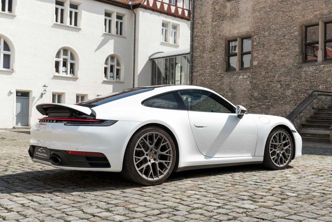 Porsche 911 Carrera 992 - Sport Chrono PASM BOSE Car blanc de 2020